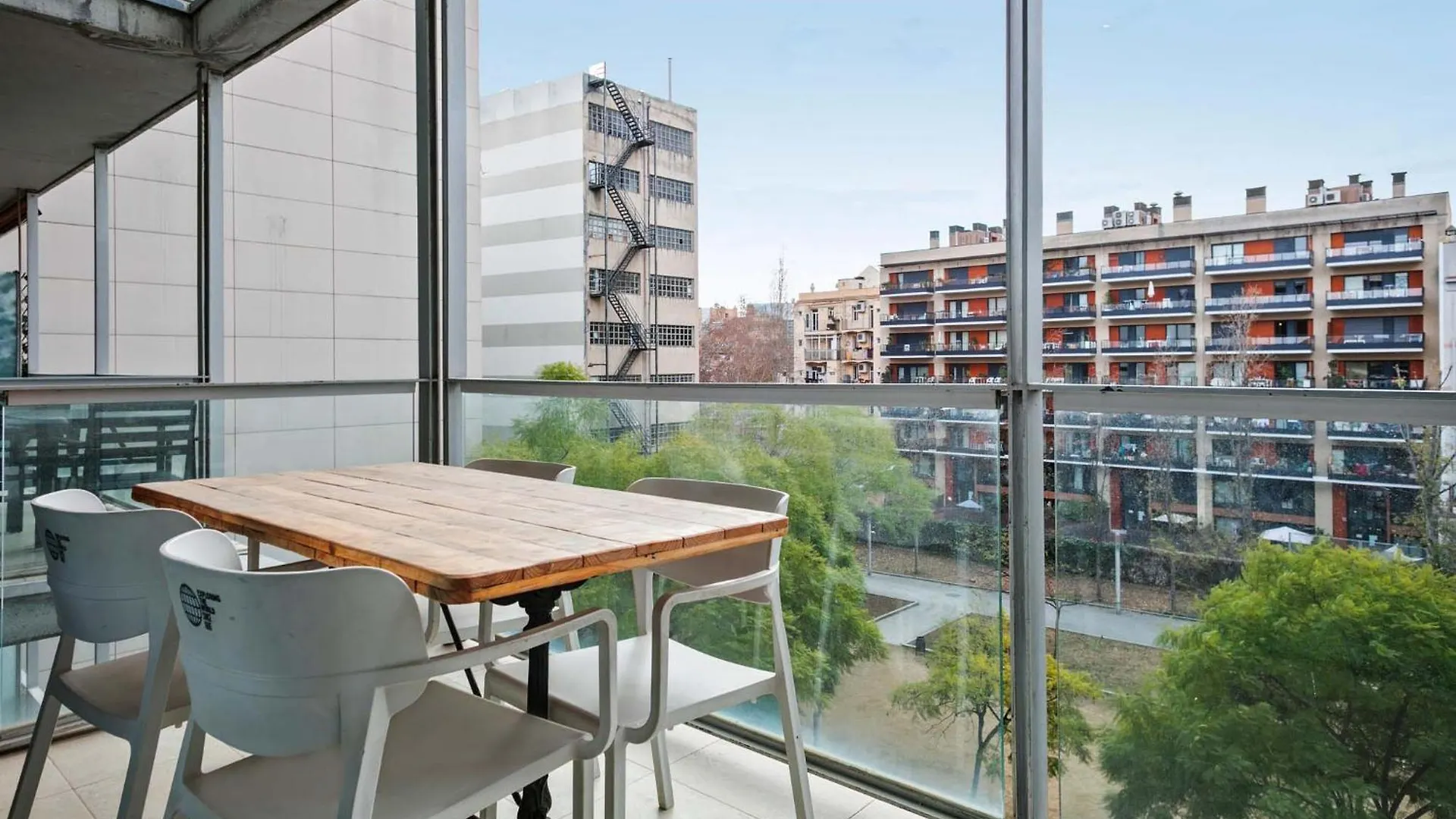 1213 - Ciutadella Nice Apartment Barcellona
